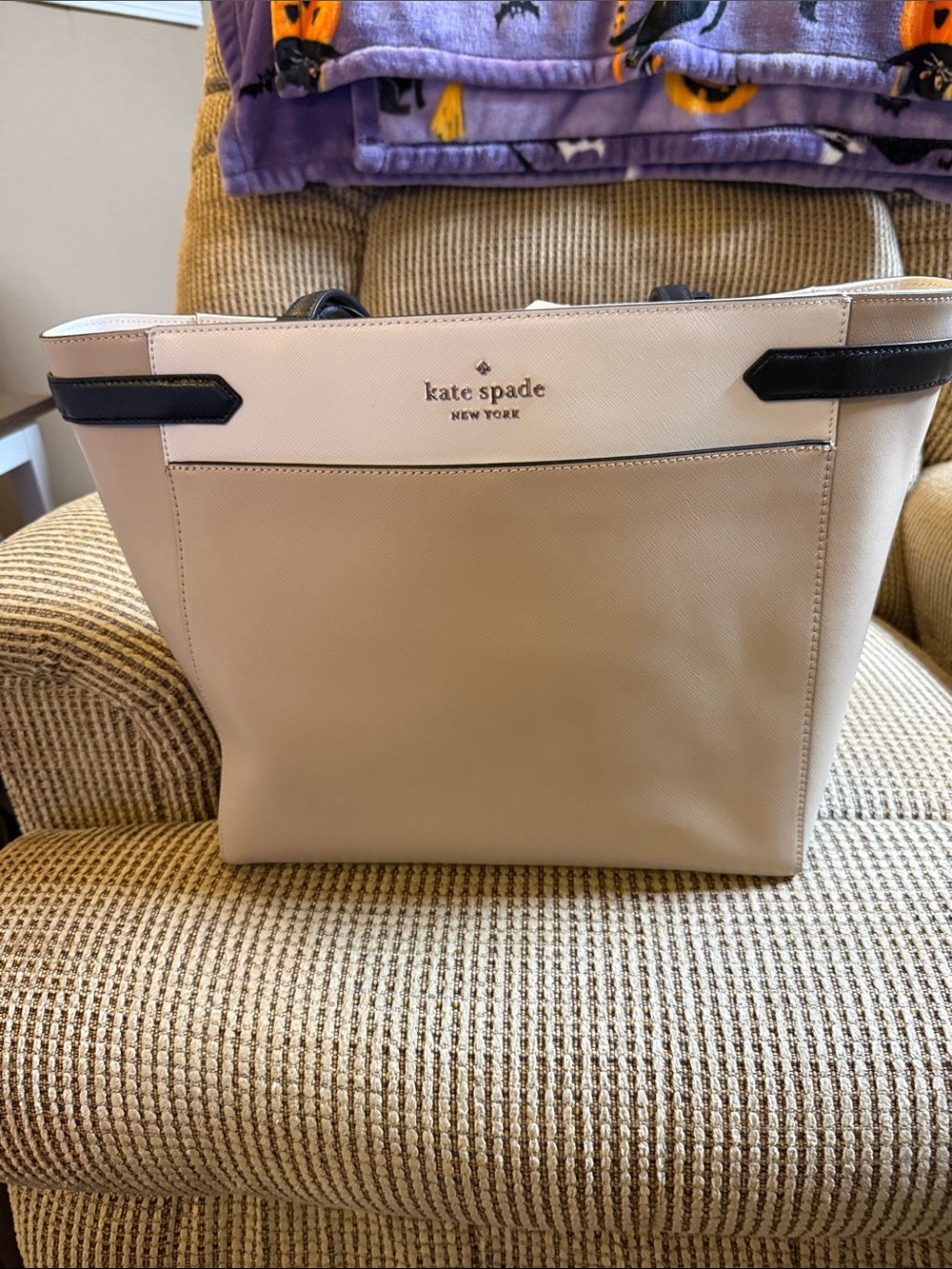 kate spade two-tone beige and black tote